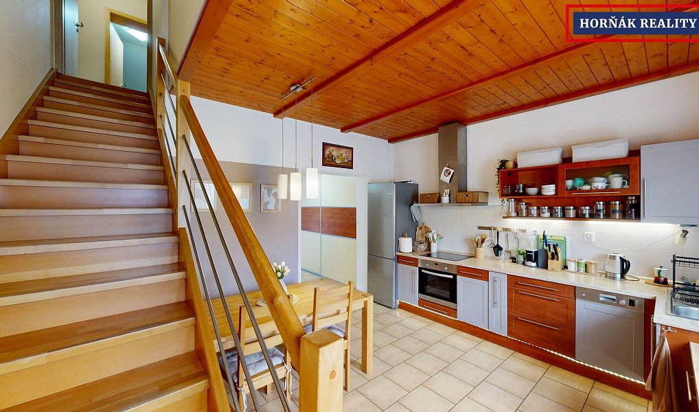 Prodej domu 121 m² s pozemkem 143 m², Bučovice – náhled fotky 11