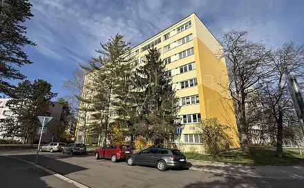 Prodej bytu 3+1 63 m², Varšavská, Pardubice