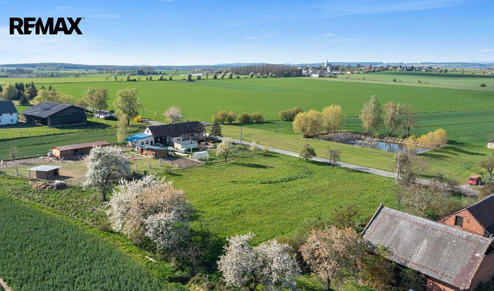 Prodej stavebního pozemku 863 m², Mžany – náhled fotky 10