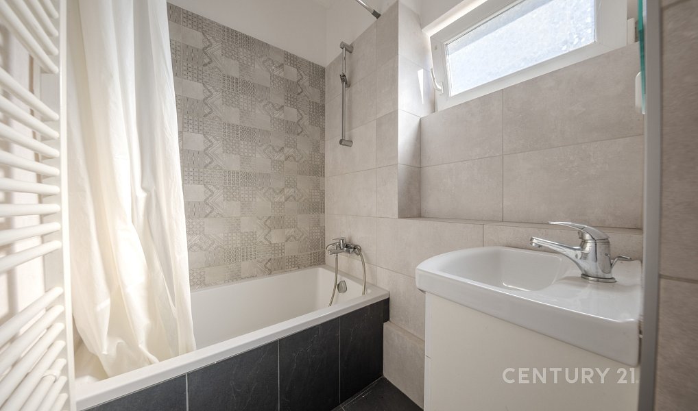 Prodej bytu 4+1 86 m², Jeseník – náhled fotky 12