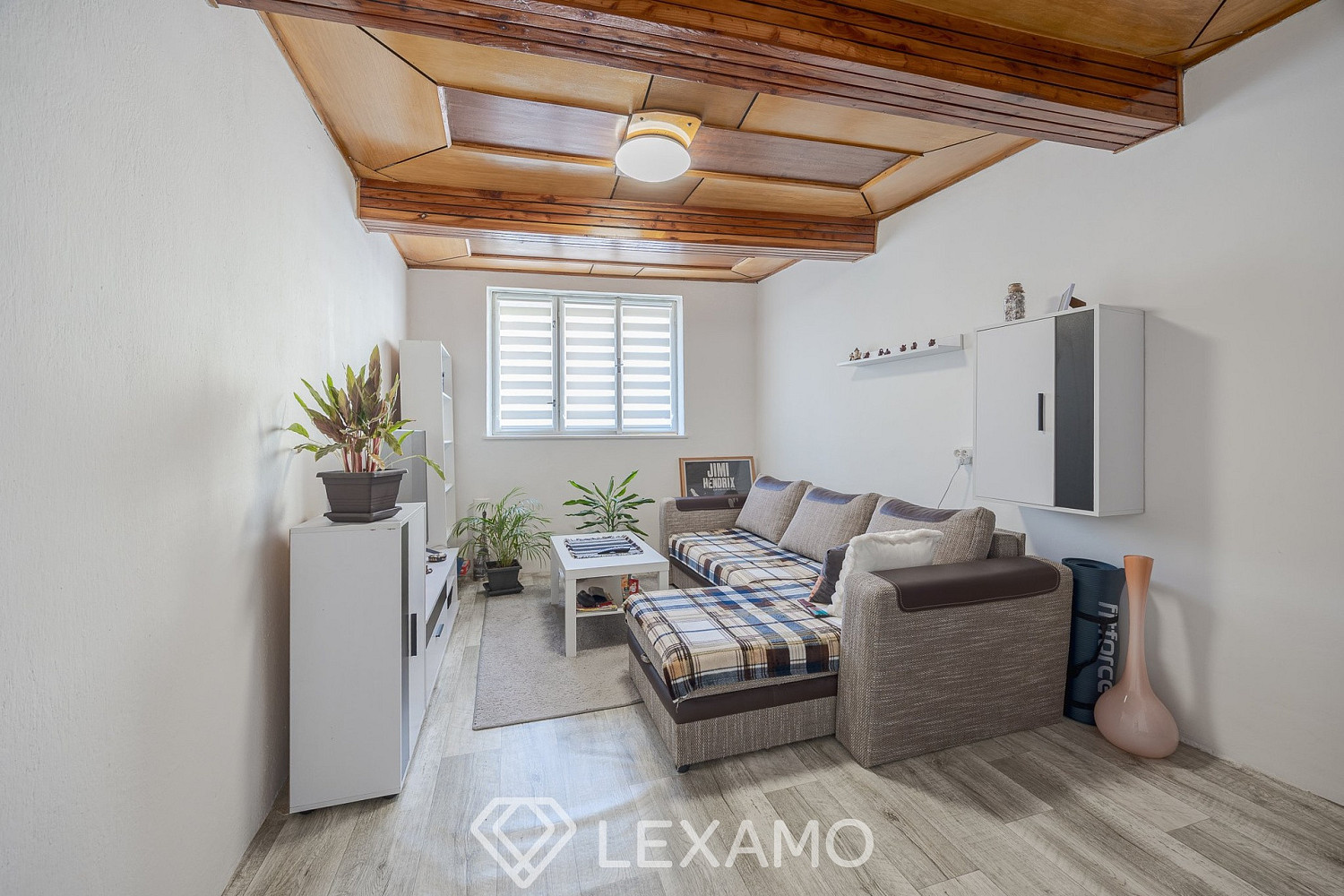 Prodej domu 90 m² s pozemkem 620 m² - Widok 2