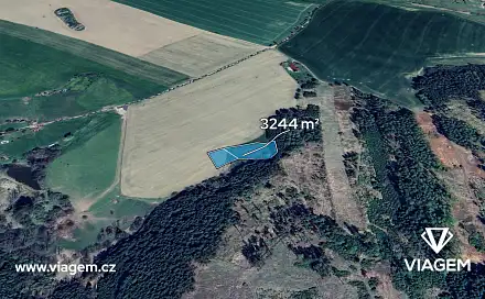 Prodej pole 1 622 m², Střezimíř, okres Benešov