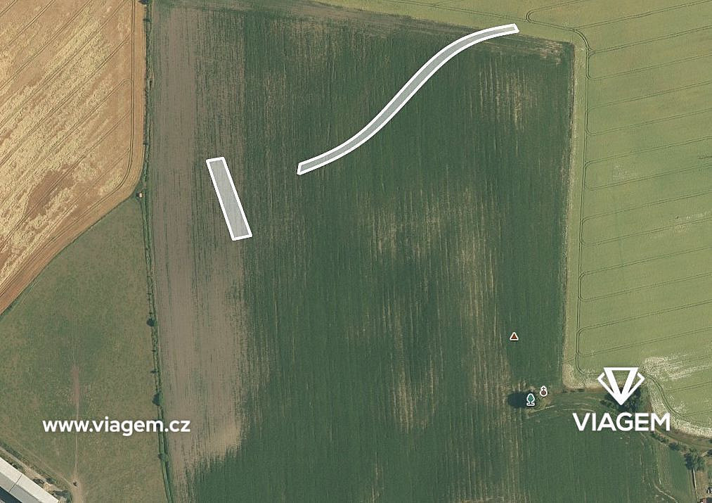 Prodej pole 1 681 m² – fotografie 2