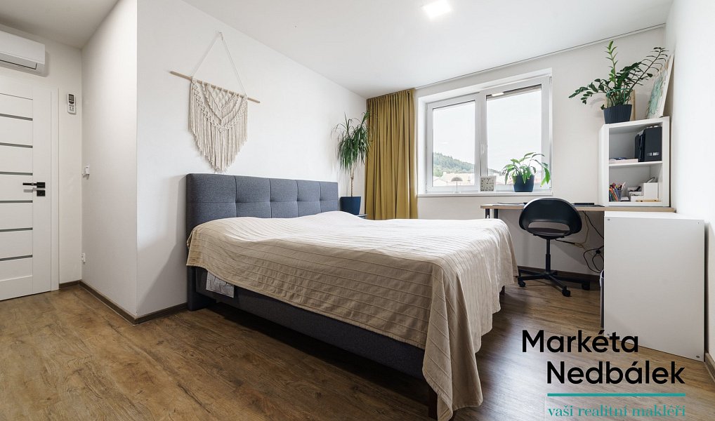 Prodej bytu 4+kk 111 m², Vsetín – náhled fotky 5