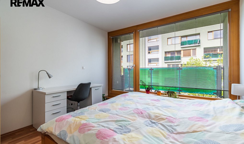 Pronájem bytu 3+kk 95 m², Praha – náhled fotky 5