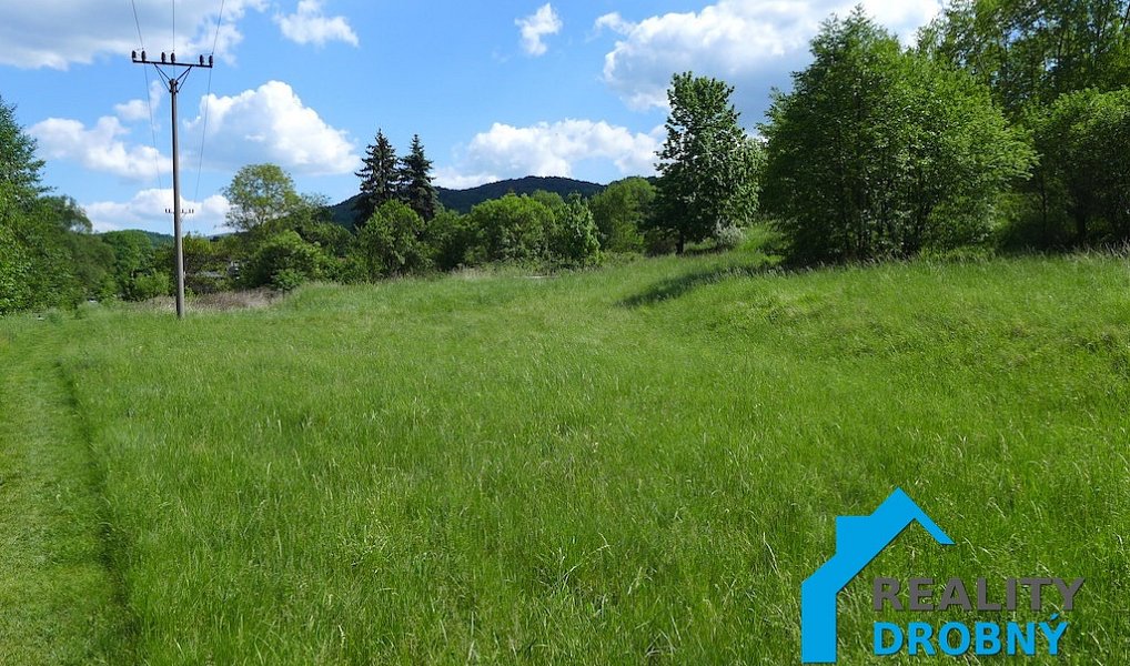 Pronájem zahrady 3 534 m², Malá Veleň – náhled fotky 2