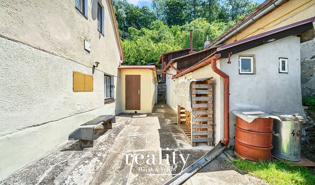 Prodej domu 111 m² s pozemkem 466 m², Puklice – náhled fotky 8