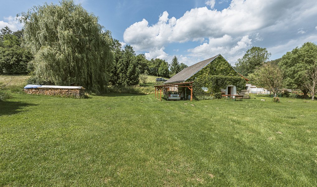 Prodej zemědělského objektu 132 m², Dubá – náhled fotky 10