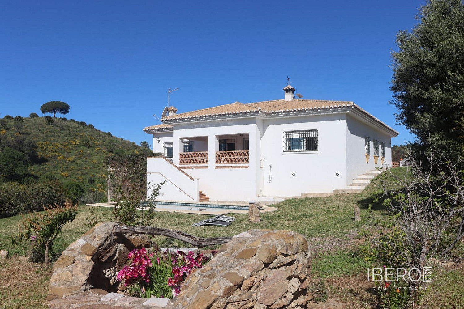 Prodej domu 335 m² s pozemkem 11 m²