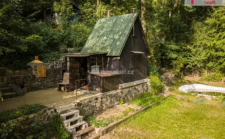Prodej chaty/chalupy 16 m², Zlončice, okres Mělník