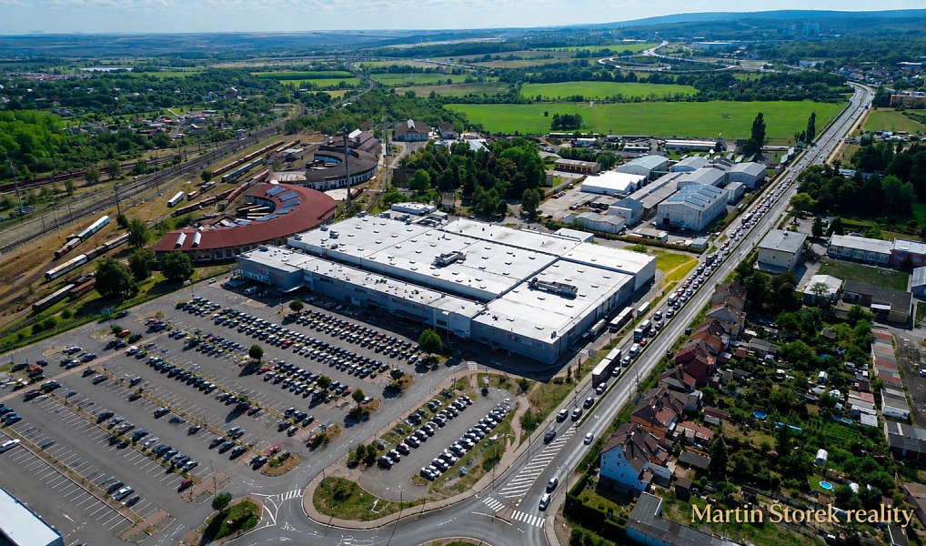 Prodej domu 176 m² s pozemkem 202 m², Chomutov – náhled fotky 27