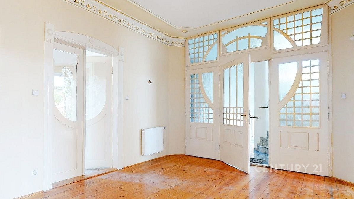 Prodej domu 760 m² s pozemkem 3 490 m² — photo 3