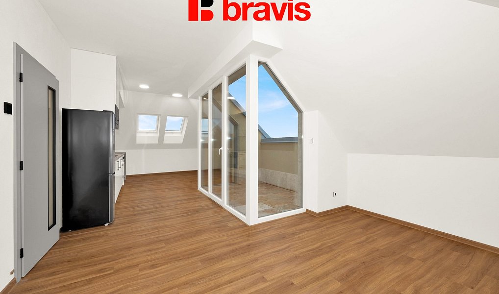 Pronájem bytu 4+kk 89 m², Rosice – náhled fotky 14