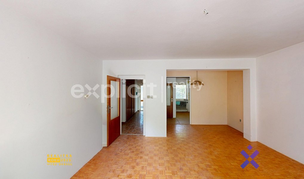 Prodej domu 322 m² s pozemkem 1 048 m², Zlín – náhled fotky 16