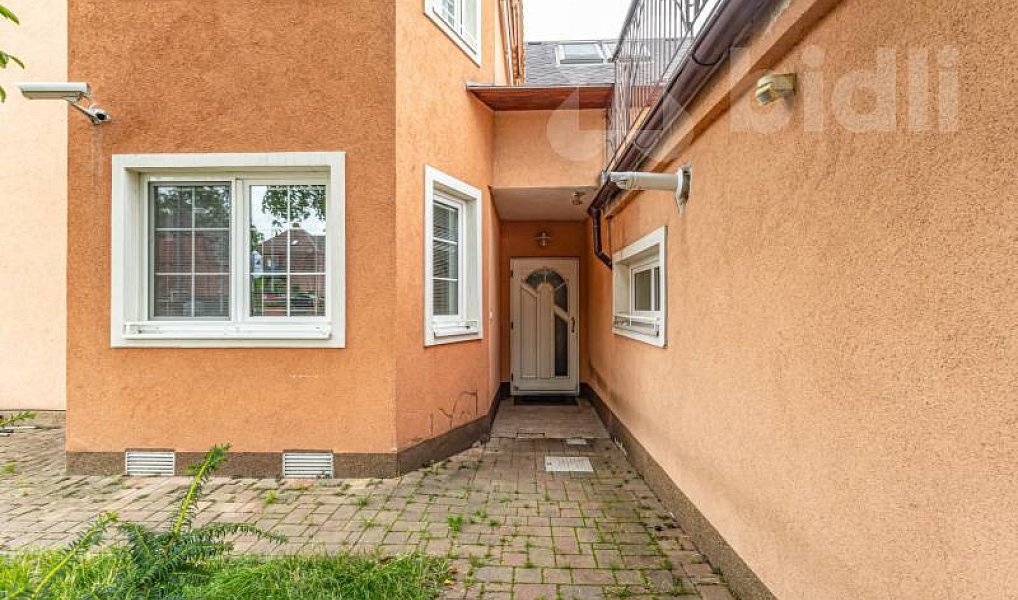 Prodej domu 285 m² s pozemkem 307 m², Jirkov – náhled fotky 34