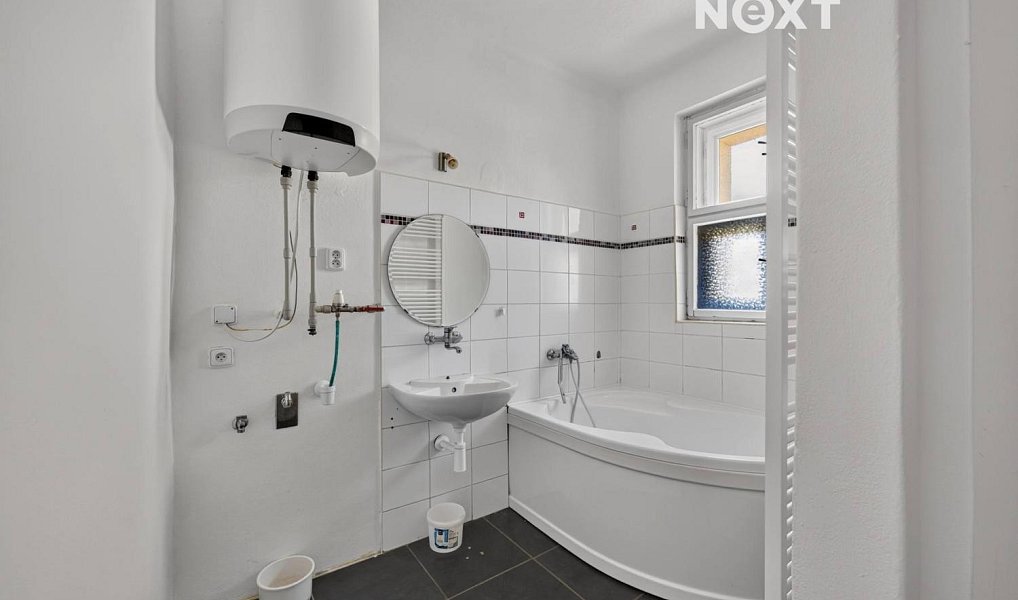 Prodej domu 366 m² s pozemkem 637 m², Vimperk – náhled fotky 25