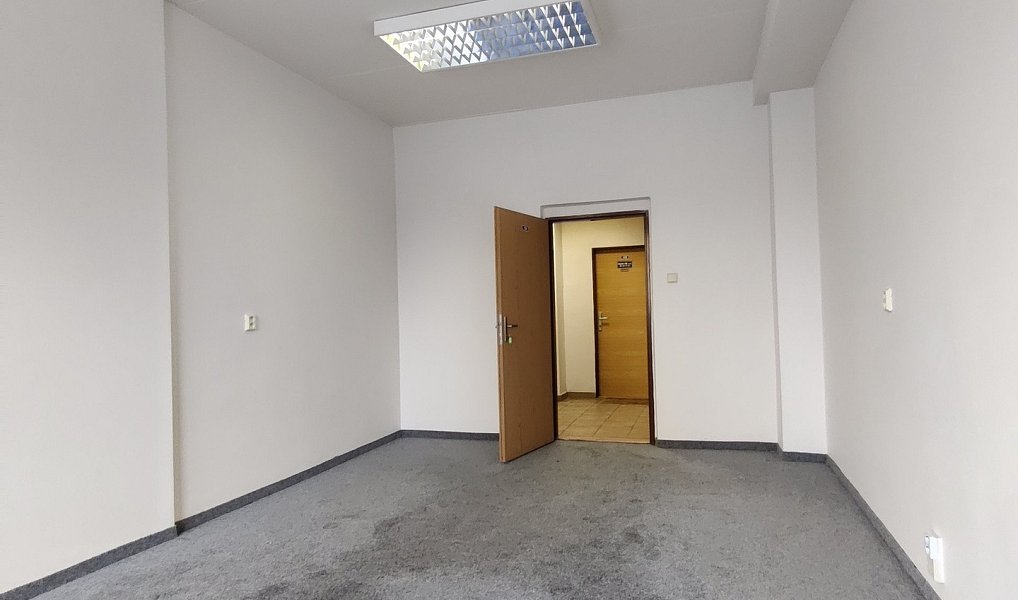 Pronájem kanceláře 509 m², Praha – náhled fotky 6
