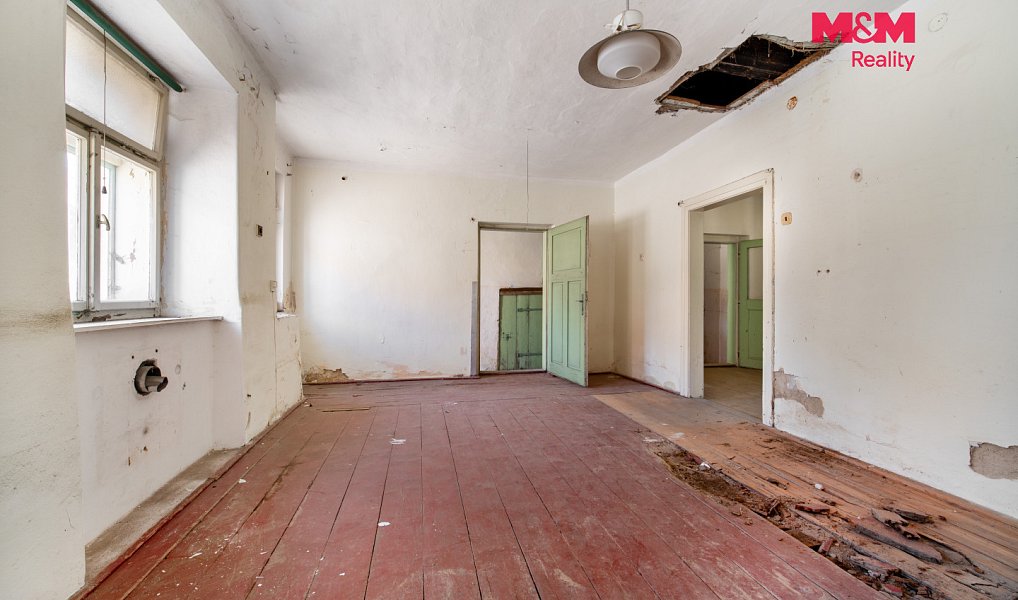 Prodej domu 150 m² s pozemkem 335 m², Svratka – náhled fotky 19