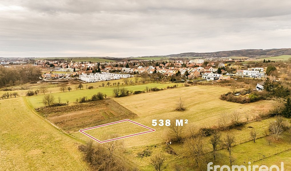 Prodej stavebního pozemku 538 m², Rousínov – náhled fotky 2