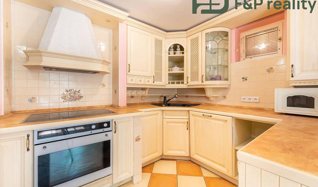 Prodej domu 153 m² s pozemkem 1 333 m², Koberovice – náhled fotky 8