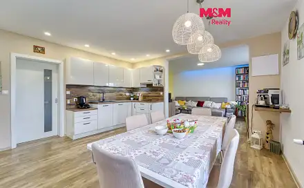 Prodej domu 197 m² s pozemkem 1 100 m², Horní Kozolupy, okres Tachov