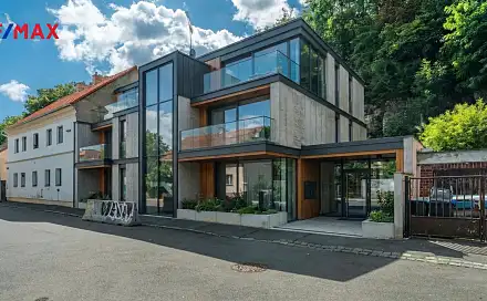 Prodej domu 195 m² s pozemkem 266 m², Pod novým lesem, Praha 6 - Veleslavín