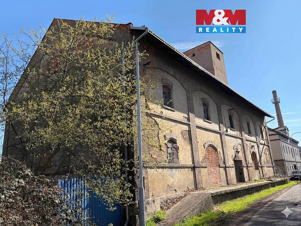 Pronájem skladovacích prostor 1 245 m²