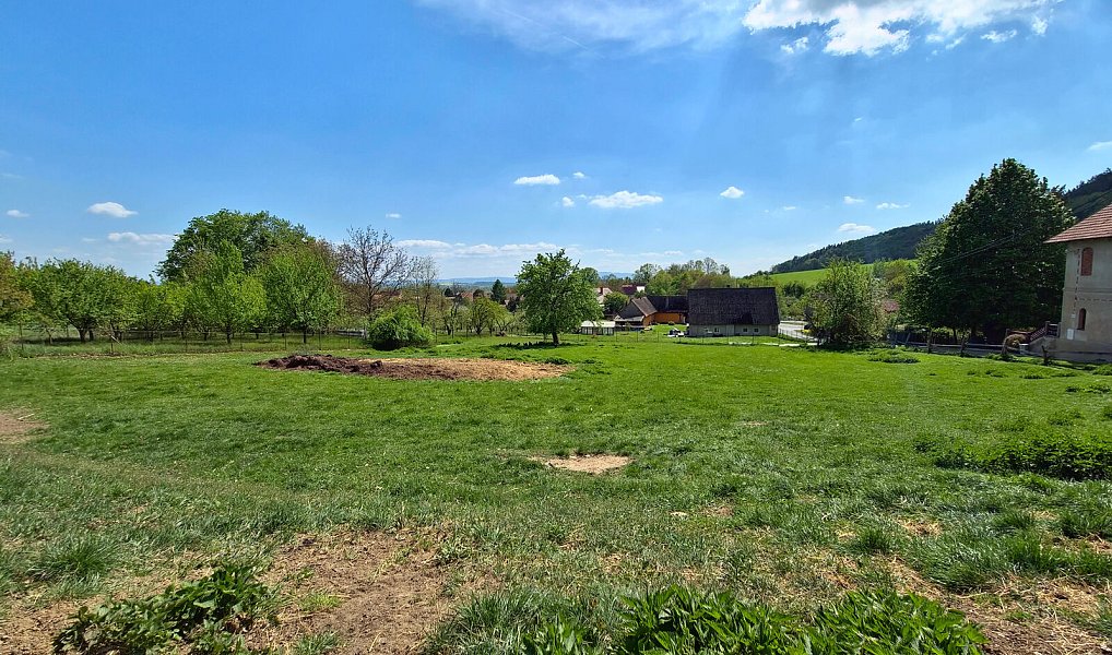 Prodej stavebního pozemku 1 384 m², Bělotín – náhled fotky 7