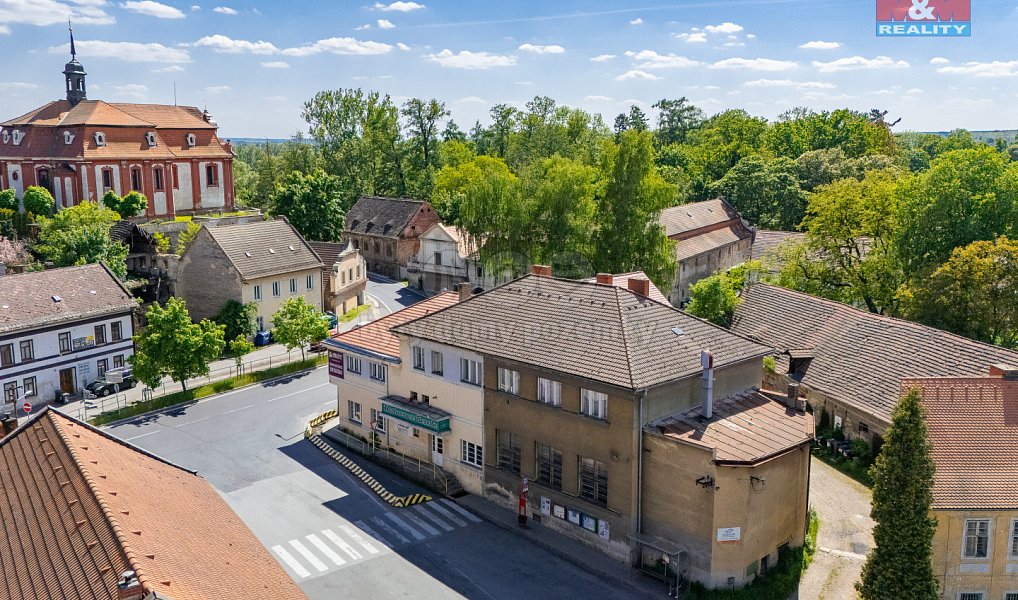 Prodej domu 1 120 m² s pozemkem 671 m², Liběchov – náhled fotky 24