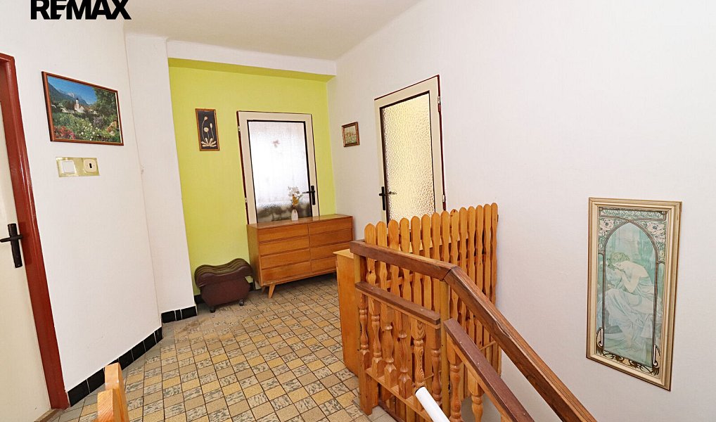 Prodej domu 144 m² s pozemkem 669 m², Chrast – náhled fotky 17