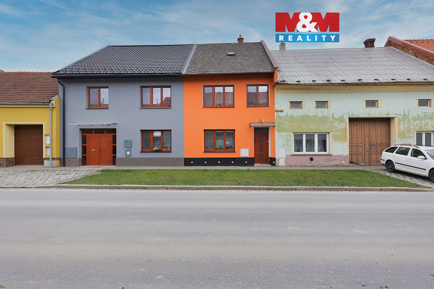 Prodej domu 124 m² s pozemkem 375 m²