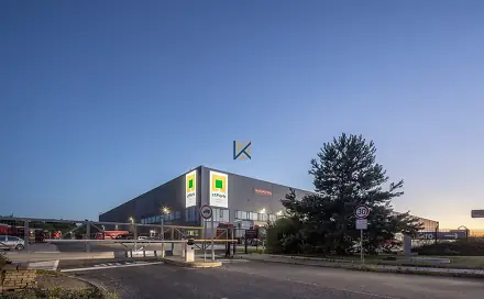 Pronájem komerčního prostoru 1144 m², Kozomín · okres Mělník