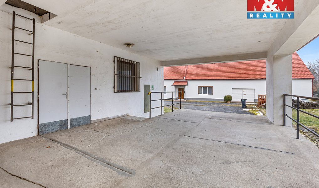 Prodej domu 345 m² s pozemkem 557 m², Kryry – náhled fotky 17
