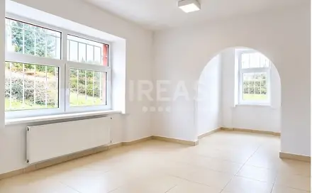 Pronájem bytu 3+kk 110 m², Kaštanová, Milovice - Mladá, okres Nymburk