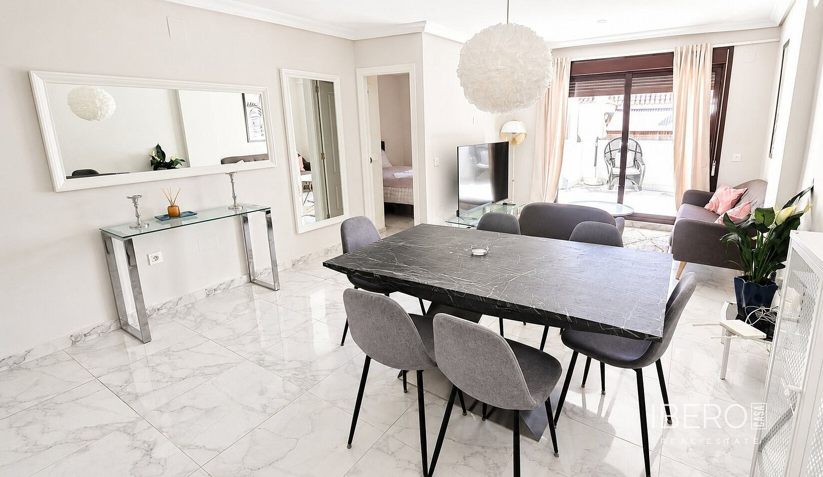 Piso 4+kk – Marbella, Nueva Andalucía - Vista 4