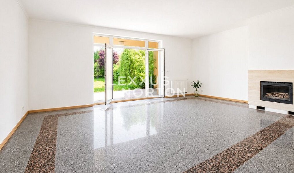Pronájem domu 300 m² s pozemkem 1 000 m², Praha – náhled fotky 2