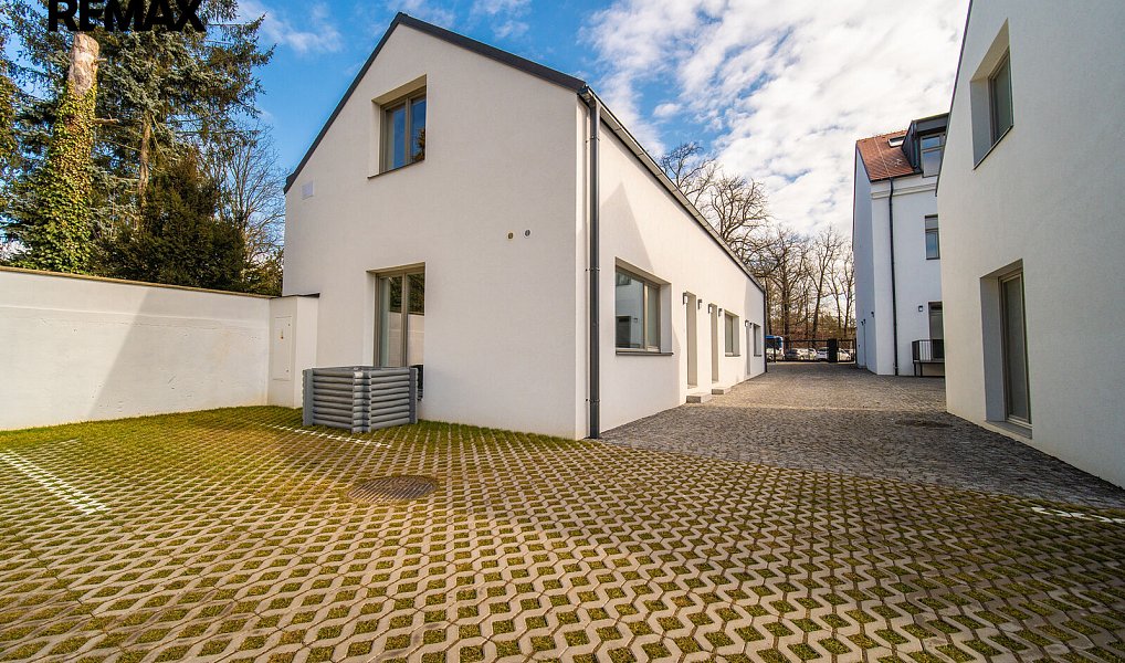 Prodej bytu 3+kk 76 m², Praha – náhled fotky 15