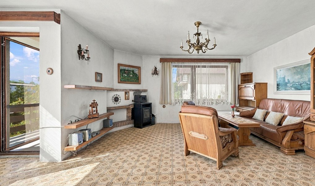 Prodej domu 196 m² s pozemkem 511 m², Ostřešany – náhled fotky 5