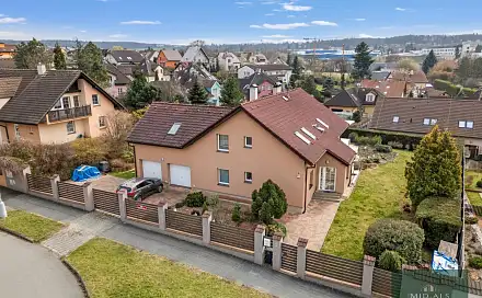 Prodej domu 273 m² s pozemkem 1 262 m², třída Vojtěcha Rojíka, Plzeň - Újezd