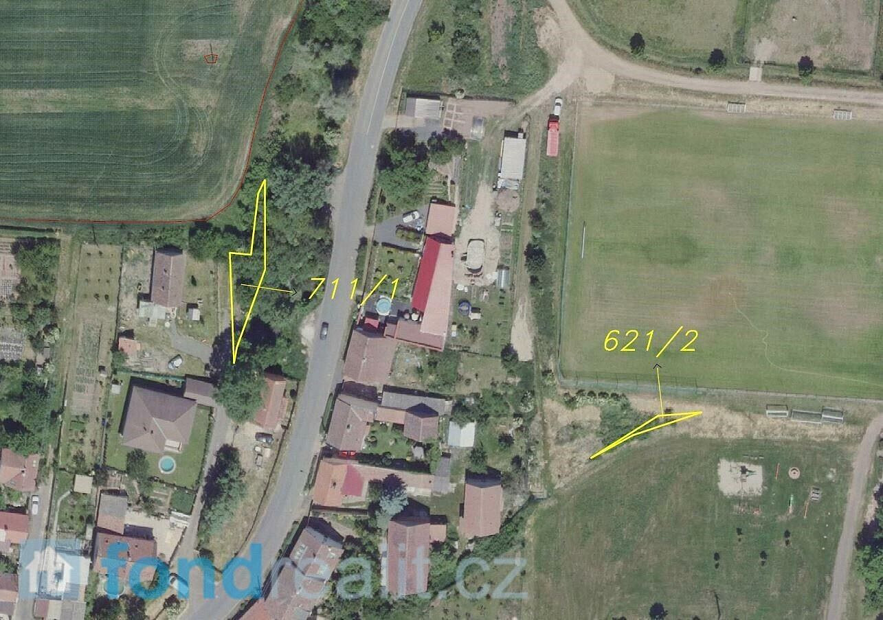 Prodej pozemku 593 m² – fotografie 3