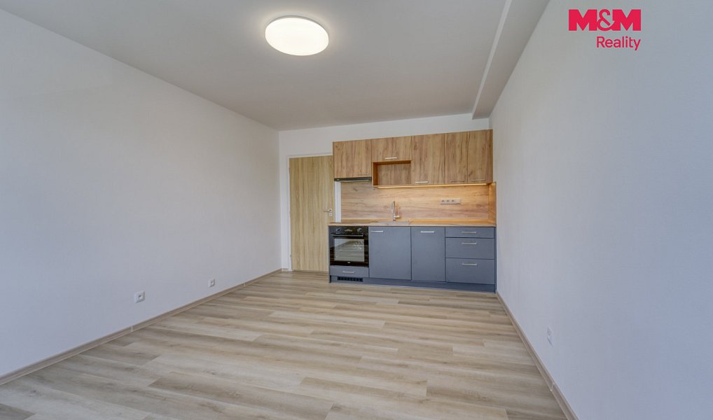 Pronájem bytu 2+kk 40 m², Sušice – náhled fotky 2