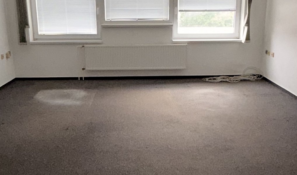 Pronájem kanceláře 141 m², Pardubice – náhled fotky 2