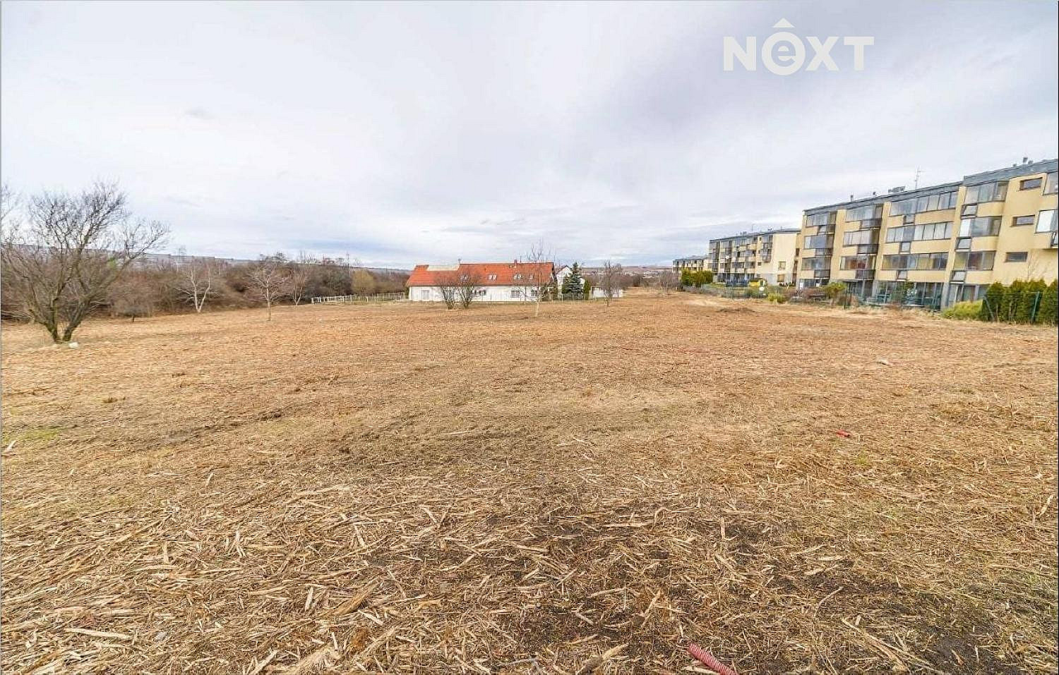 Prodej komerčního pozemku 9 821 m²