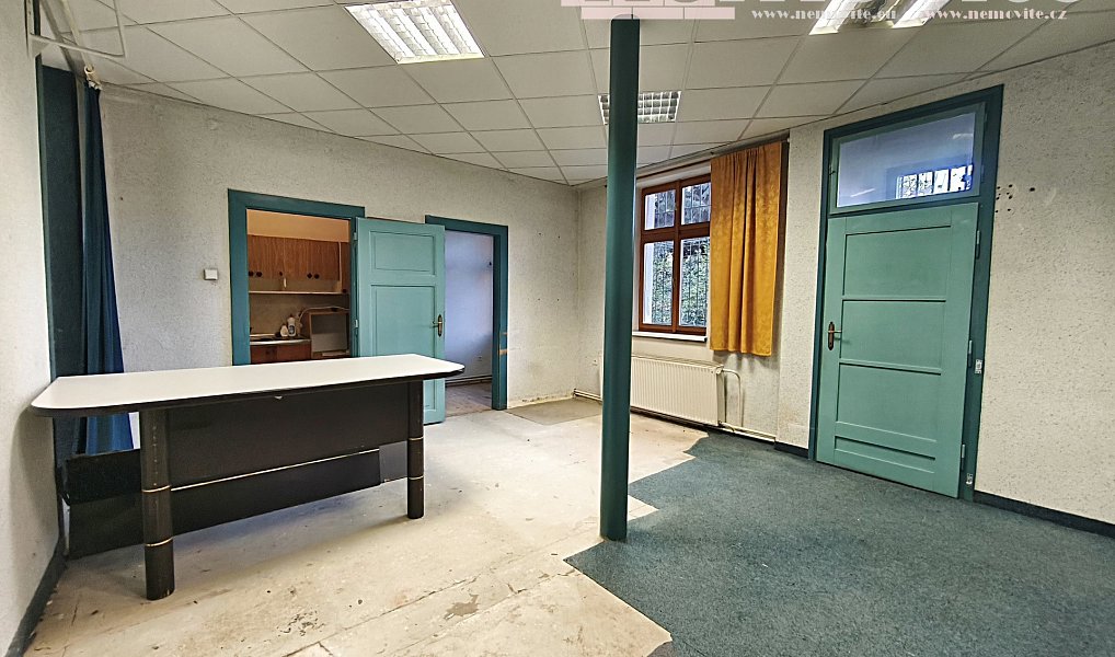 Prodej obchodních prostor 73 m², Pardubice – náhled fotky 8