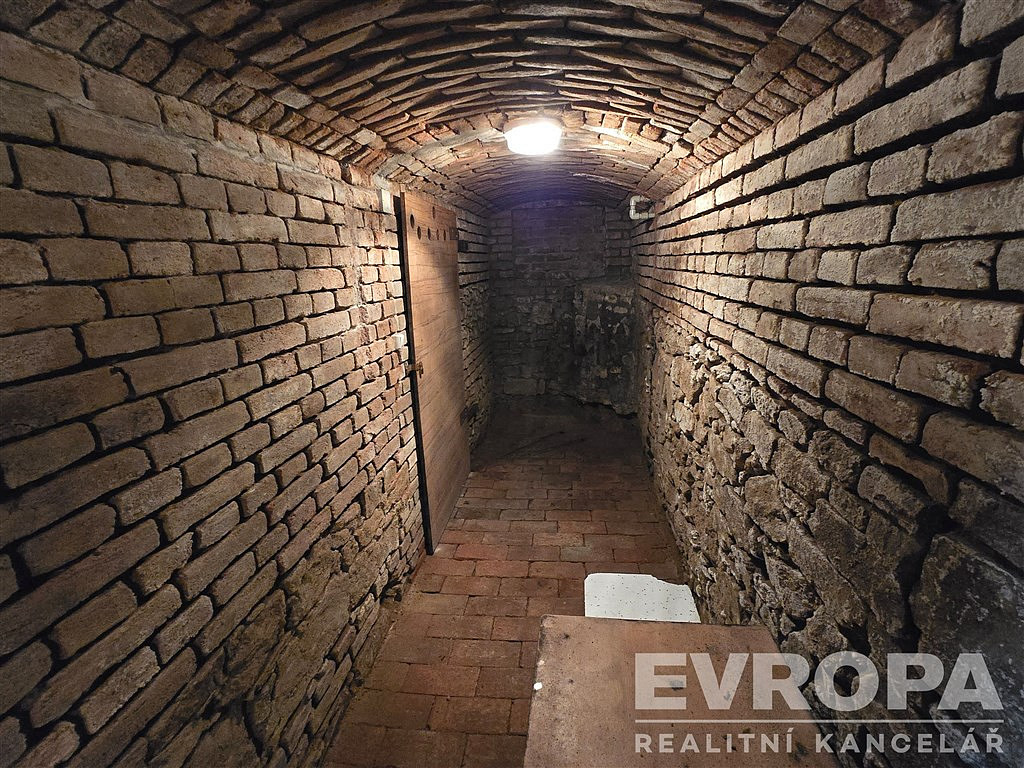 Prodej domu 368 m² s pozemkem 608 m² — photo 5