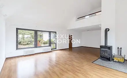 Pronájem domu 417 m² s pozemkem 1 263 m², Ke hrádku, Praha 4 - Kunratice