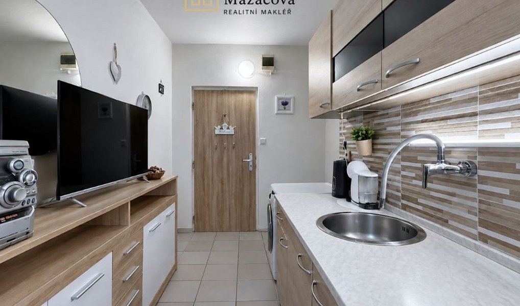 Prodej bytu 1+kk 31 m², Prostějov – fotka 1 z 23