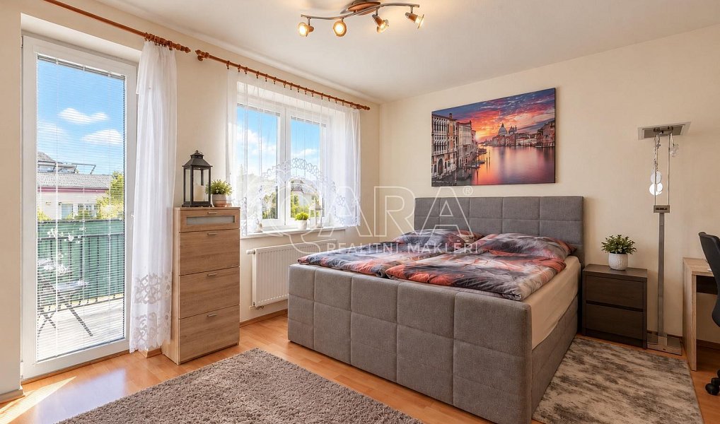 Pronájem bytu 1+kk 31 m², Strakonice – náhled fotky 2