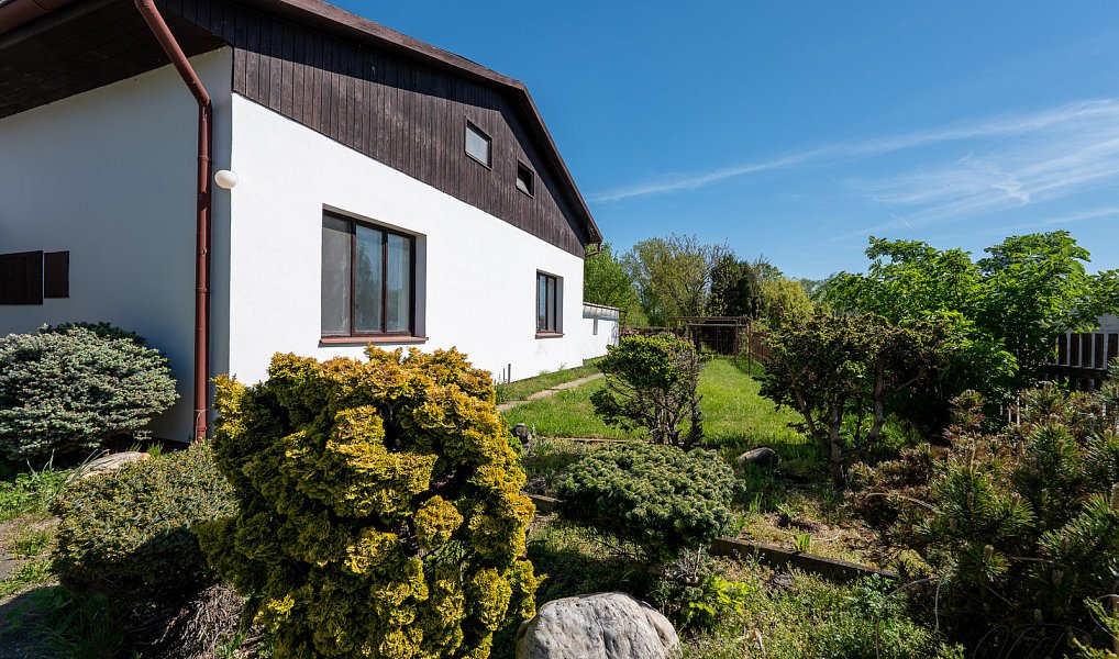 Prodej domu 150 m² s pozemkem 859 m², Neratov – náhled fotky 3