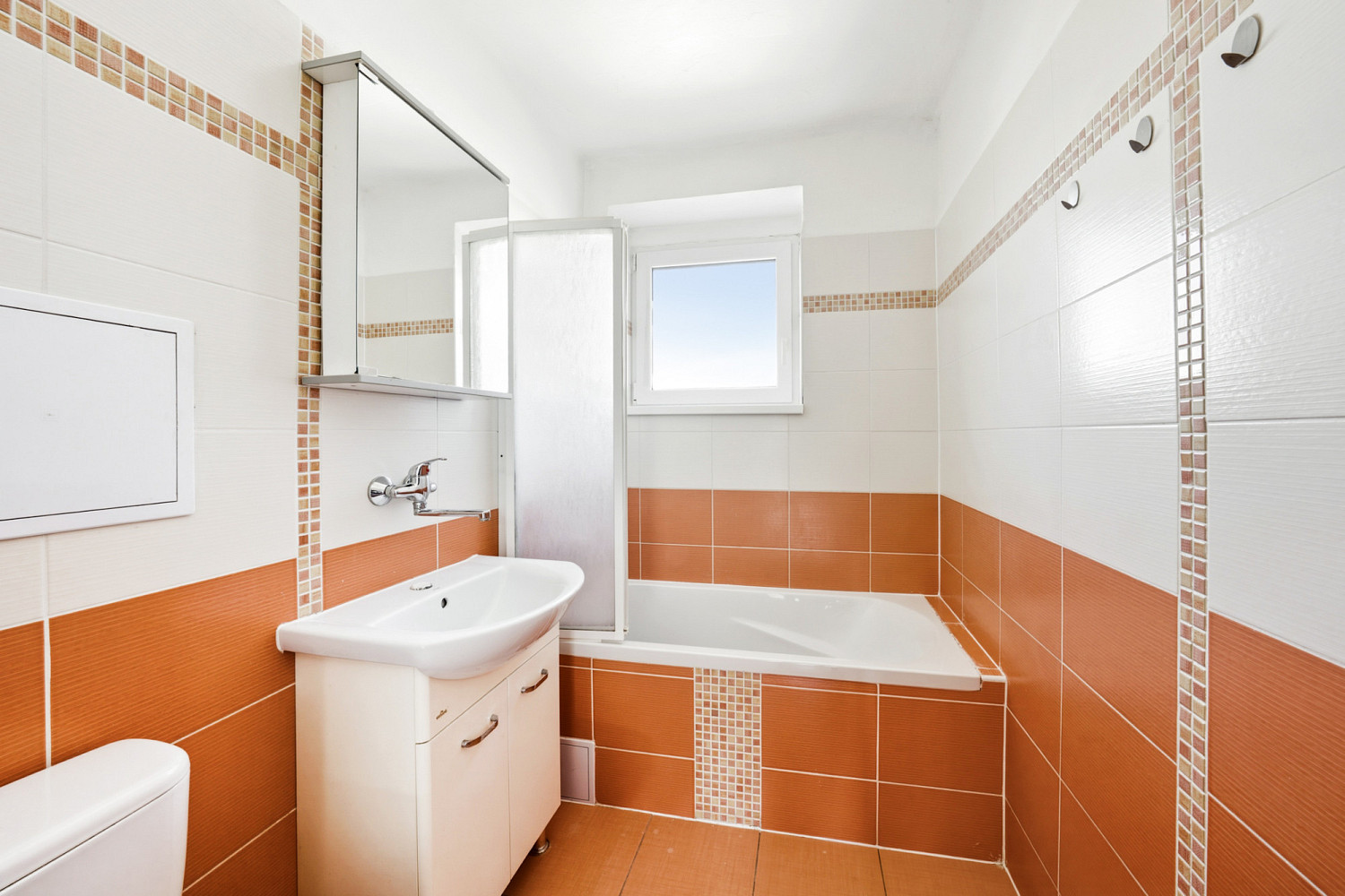 Prodej bytu 2+1 48 m² — photo 4